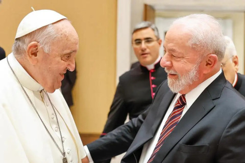 Lula decreta luto oficial de sete dias pela morte do papa Francisco