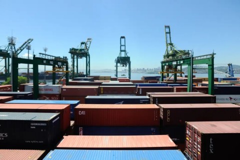 Balança comercial tem superávit de US$ 7,74 bilhões em setembro