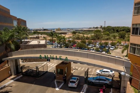 Anvisa proíbe venda de café torrado, whey e suplementos; veja marcas