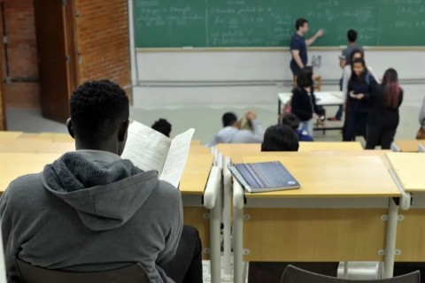 Inscrições do Fies para este semestre começam na segunda-feira