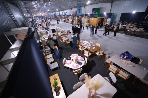 FEMUR 2026 encerra com recorde de visitação, expansão histórica e forte geração de negócios