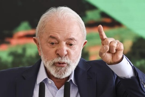 Lula cogita usar reciprocidade após expulsão de delegado pelos EUA