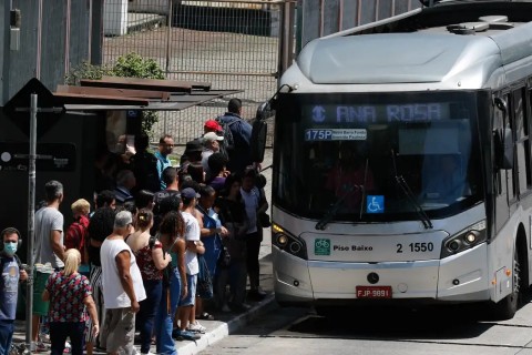 Setor de serviços cresce 0,6% em setembro; oitavo mês seguido de alta
