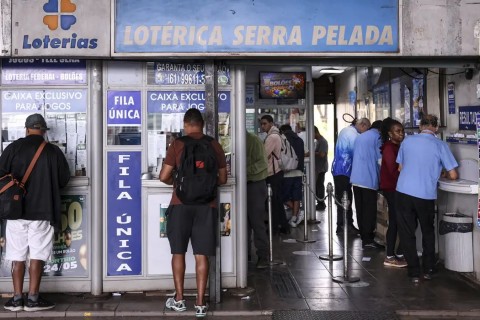 Mega 30 anos: apostas podem ser feitas até as 22h deste sábado