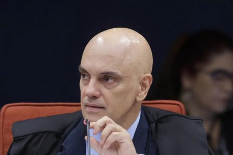 Moraes nega visita de assessor de Trump a Bolsonaro na Papudinha