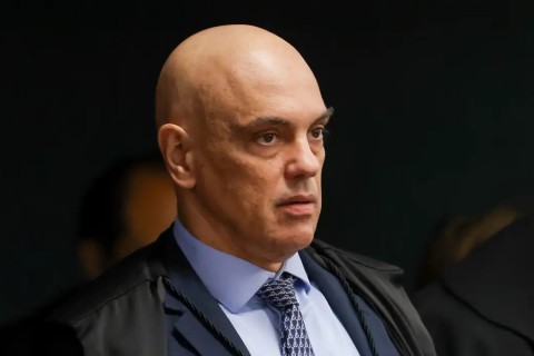 Moraes restringe compartilhamento de dados do Coaf