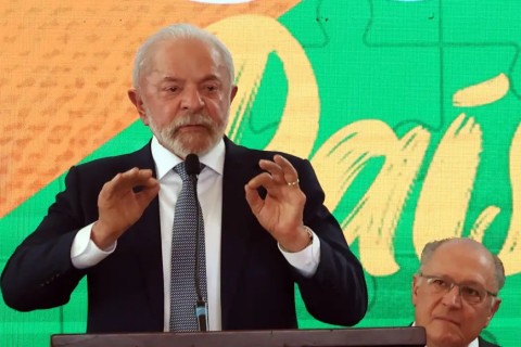 Lula diz que vai convidar Trump para a COP30, em Belém