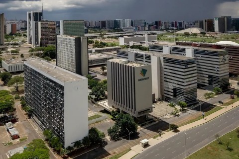 CGU abre 40 processos sobre descontos ilegais em pensões do INSS