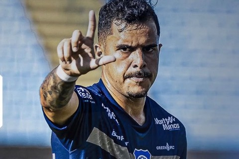 O Aymorés conquistou mais uma importante vitória
