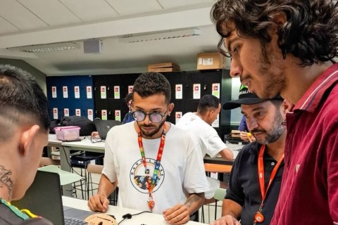 Projeto usa robótica para reintegrar jovens privados de liberdade