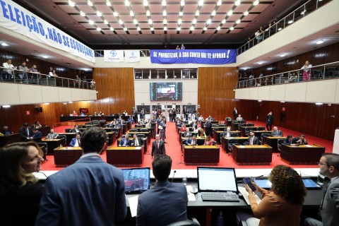 Audiência pública avalia impacto da privatização da Copasa para municípios