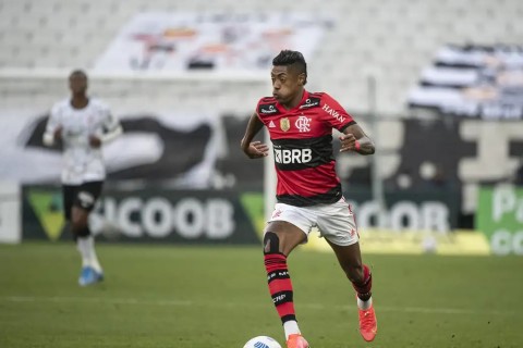 Justiça diz que Bruno Henrique é réu por estelionato