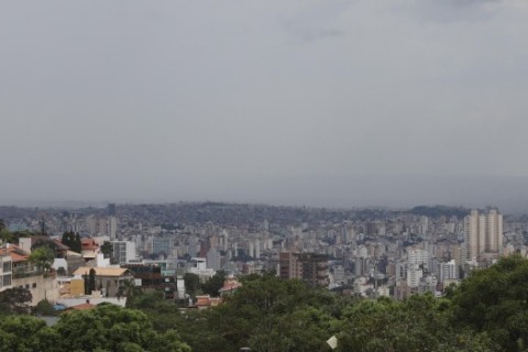 Governo de Minas alerta para atuação de ciclone e risco de chuvas intensas no estado