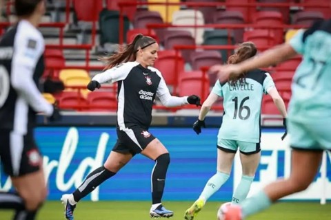 Corinthians e Arsenal jogam em Londres pelo sonho do título mundial