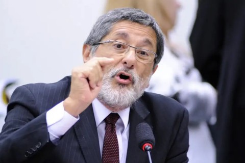 Guerra expõe risco energético do Brasil, diz ex-chefe da Petrobras