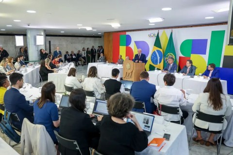 Lula afirma que vai vetar PL da Dosimetria