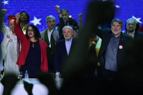 Lula defende que “nenhum presidente” deve dar palpite sobre Venezuela