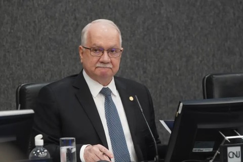 Fachin cria regra para evitar direcionamento de processos no STF