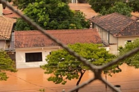 Secretaria de Saúde orienta população sobre cuidados no período chuvoso em Minas Gerais