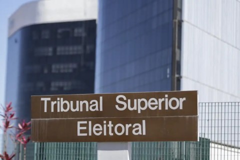 Termina neste sábado prazo para que partidos registrem seus estatutos