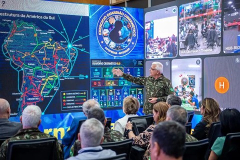 Exército simula defesa cibernética no Brasil às vésperas da eleição