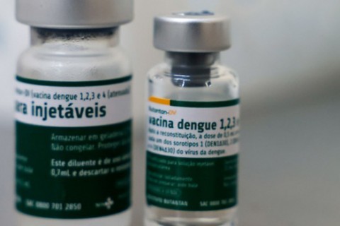 Minas inicia imunização contra a dengue com vacina 100% nacional, de dose única, em Nova Lima