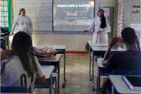 Projeto de saúde bucal e prevenção ao tabaco em escolas de Ubá recebe reconhecimento nacional